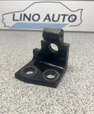 BMW X5 E53 Rear door upper hinge 8265161