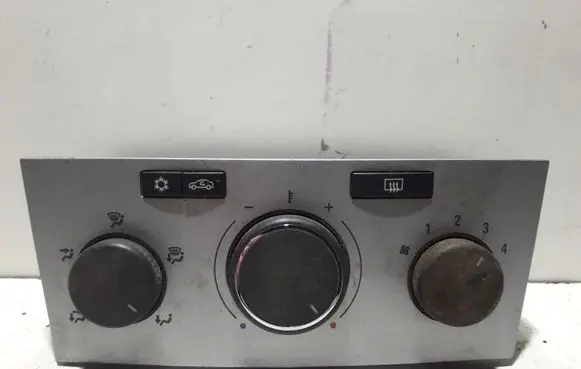 Opel Zafira B Climate control unit