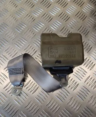 Audi A3 S3 8P Rear seatbelt 33040488