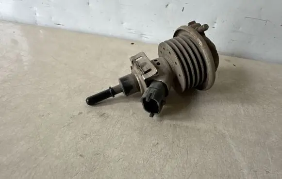 Hyundai Tucson TL AdBlue injector 296304A800