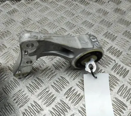Porsche Taycan 9J1 Engine mount bracket 9J1399225A