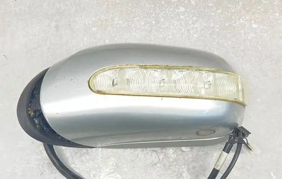 Mercedes-Benz S W220 Front door electric wing mirror A2208101516