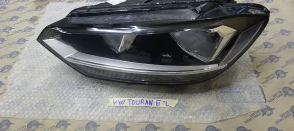 Volkswagen Touran III Headlight/headlamp 5TB941005A