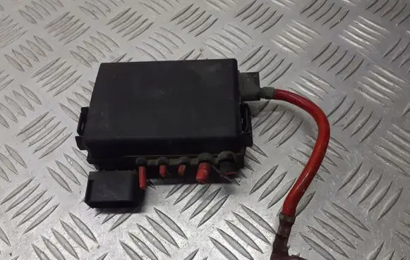 Audi A3 S3 8L Negative earth cable (battery) 1J0937550