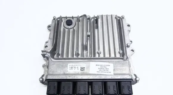 BMW 5 G30 G31 Engine control unit/module ECU 7828778