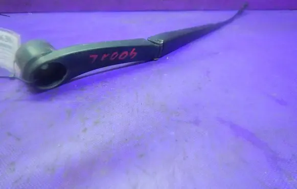 Ford Mondeo MK IV Front wiper blade arm AV1117526AD