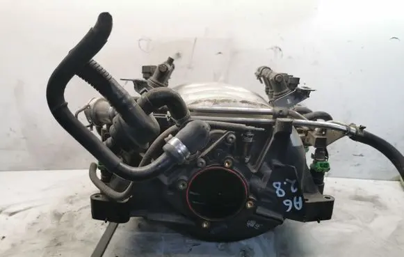 Audi A6 S6 C5 4B Intake manifold 078133151AD