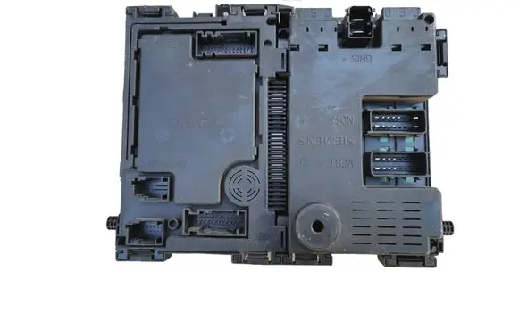 Peugeot 206 Comfort/convenience module 962646088003
