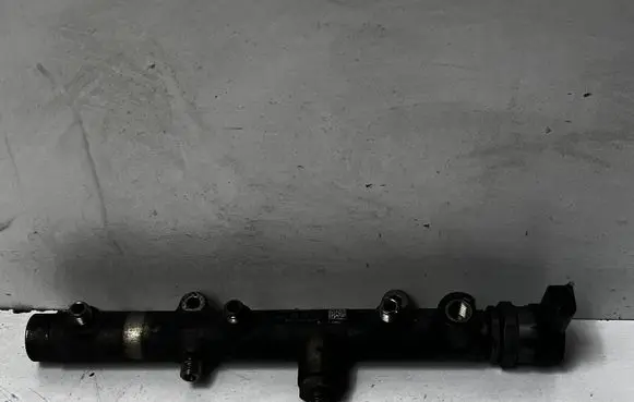 Audi A6 S6 C6 4F Fuel main line pipe 059130090J