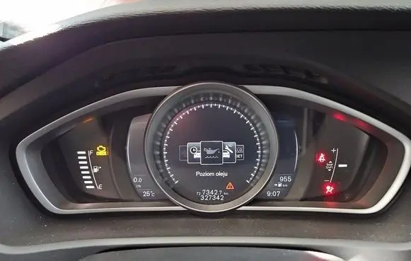 Speedometer (instrument cluster)
