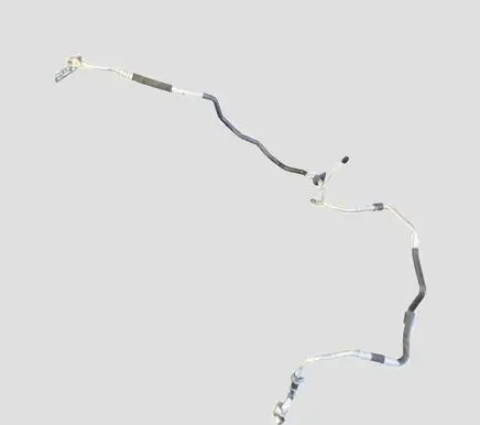 Volkswagen Touareg I Air conditioning (A/C) pipe/hose