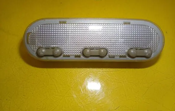 Renault Scenic II - Grand scenic II Front seat light 8200073234
