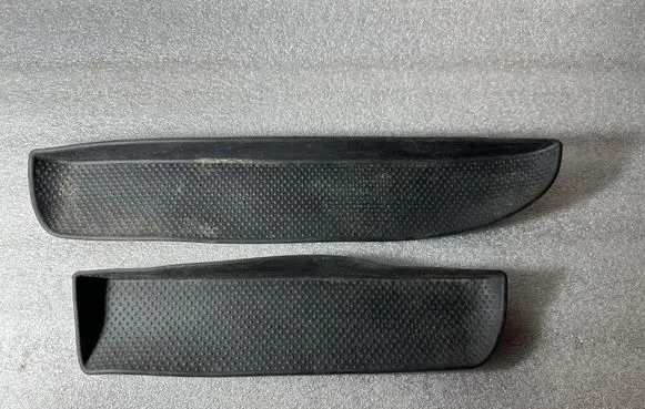 Volkswagen PASSAT B5.5 Other front door trim element 3B0868134