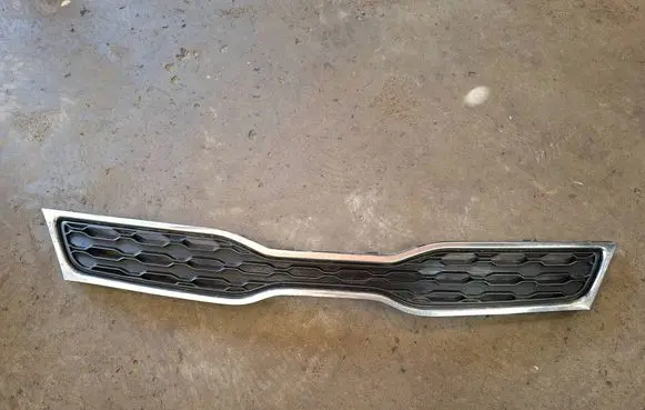 KIA Rio Front grill 863511W210