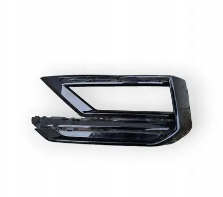 Volkswagen Tiguan Front grill 5NA853665E