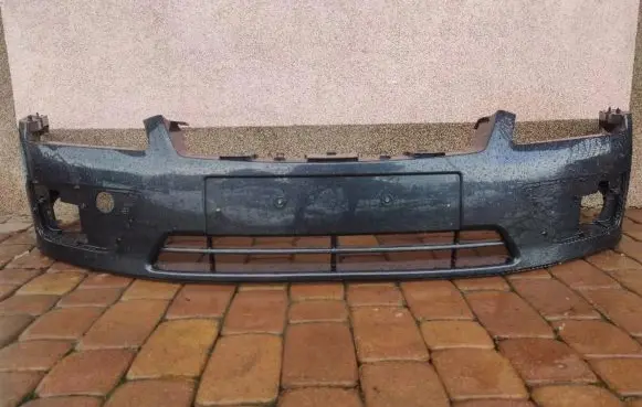 Ford Focus Front bumper 4M5117757A