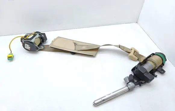 Volkswagen Phaeton Front seatbelt 601598000