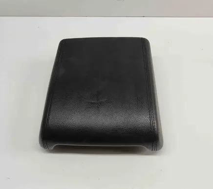 Land Rover Discovery Sport Armrest FK72045C74BD