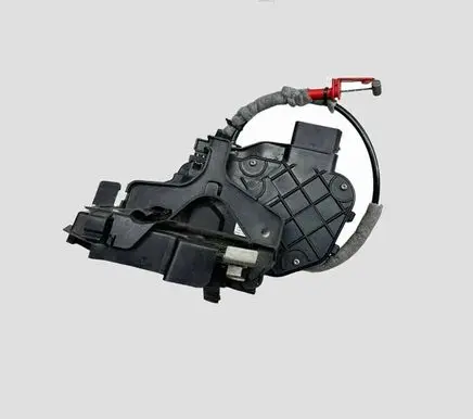 Ford Mondeo MK IV Front door lock 6M2AR21812MC A046317