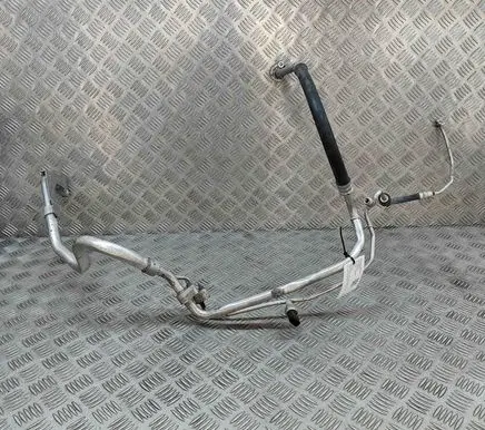 Air conditioning (A/C) pipe/hose