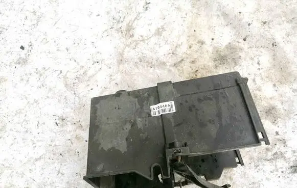 Ford Focus Battery box tray am5110718aa ces7a