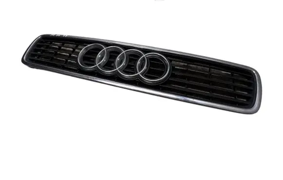 Audi A4 S4 B5 8D Front grill 8D0853651J
