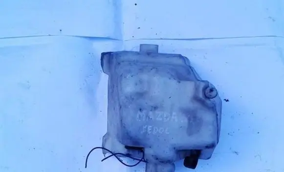 Mazda 626 Windshield washer fluid reservoir/tank