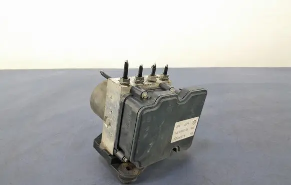 Seat Ibiza V (KJ) ABS Pump 2Q0614517AA