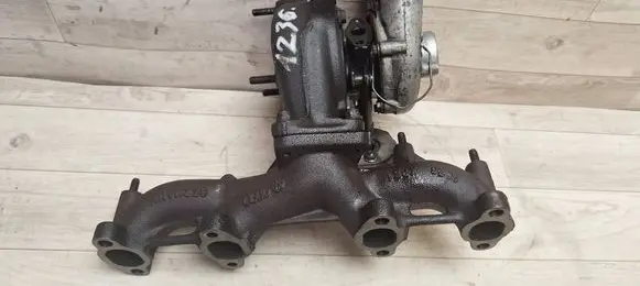 Volkswagen PASSAT B5.5 Turbo 038145702E GT1749VA 7178581