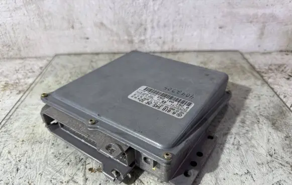 Mercedes-Benz C W202 Engine control unit/module A0185452632 0281001283 28SA2909