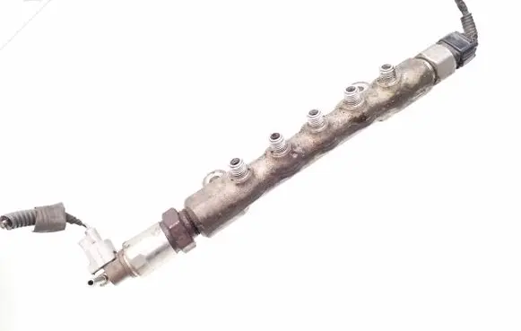 Toyota Avensis T250 Fuel main line pipe 8945860010 NGO10248