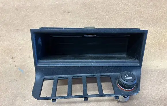 BMW 3 E36 Dashboard storage box/compartment 1977232