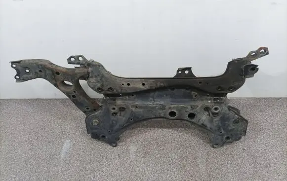 Toyota Auris E180 Front subframe
