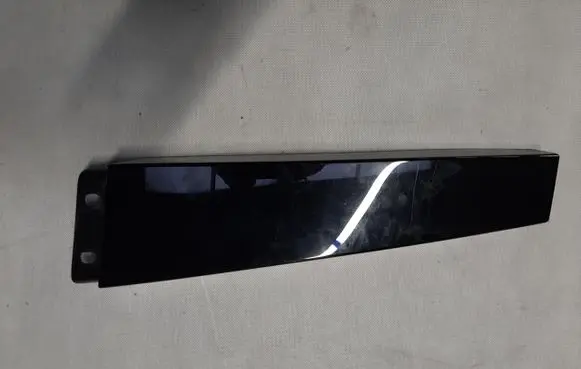 (C) pillar trim