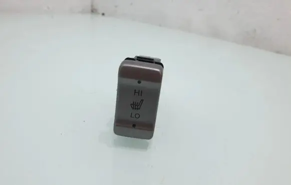 Honda FR-V Seat heating switch M26306