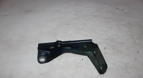 BMW X1 F48 F49 Fender mounting bracket 7392804