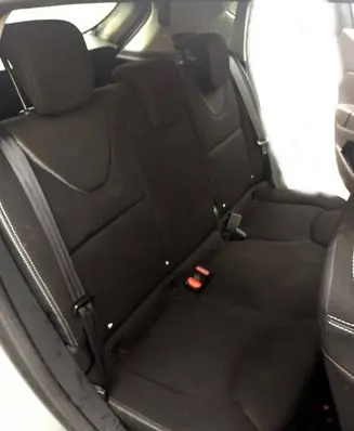 Renault Clio IV Second row seats 