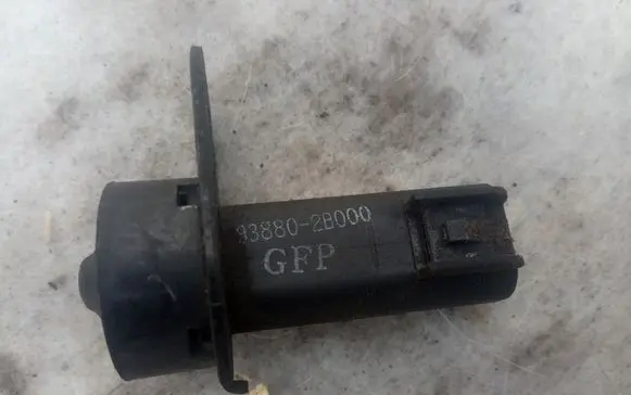 Hyundai Santa Fe Bonnet alarm switch sensor 