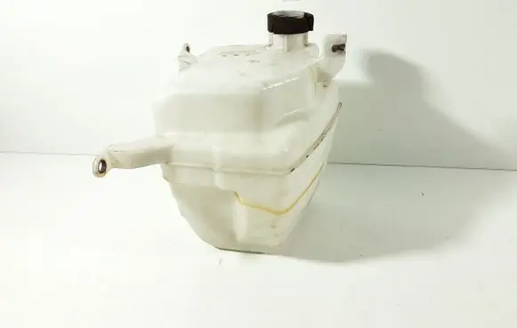 Toyota Corolla Verso E121 Intake resonator 1789364080