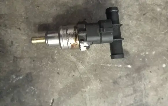Saab 9-3 Ver2 LP gas injector 67r016407 1104006408 220810