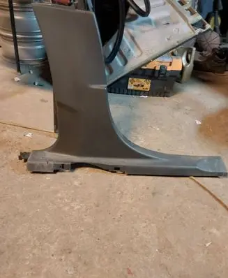 Peugeot 508 (B) pillar trim (bottom) 9686334577