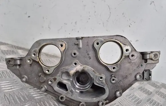 Mercedes-Benz E W212 Timing belt guard (cover) A2710161406