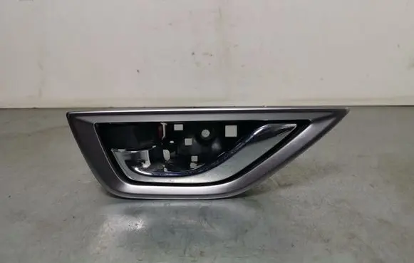 Subaru Forester SK Rear door interior handle PA6GF30LH4