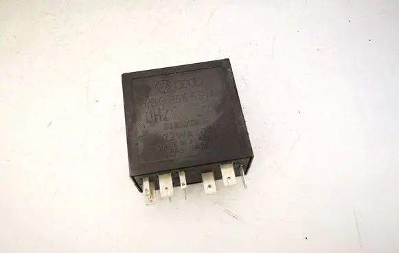 Volkswagen Golf IV Other relay 4B0955531A