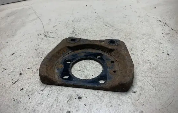 Opel Astra H Brake caliper pad carrier rear 13173019