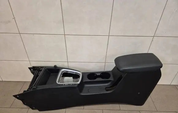 KIA Ceed Center console 84612J7010