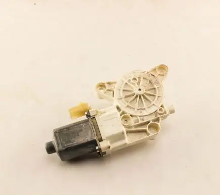 Dodge Caravan Rear door window regulator motor 3018076D