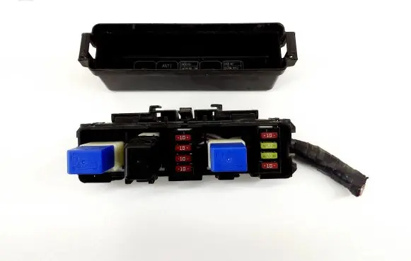 Nissan Leaf I (ZE0) Fuse box set 3NA0B