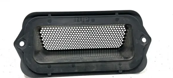 Chevrolet Volt I Air intake duct part 13343749 600002190