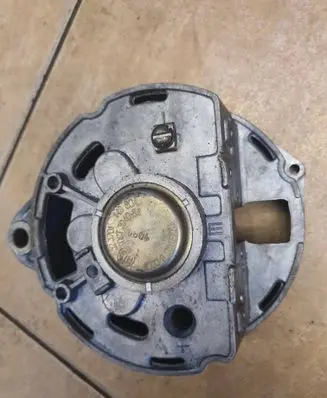 Moskvich 412 Generator/alternator part 323701 GOST394084